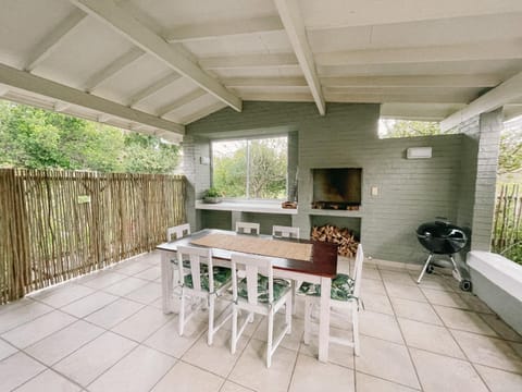 Patio, BBQ facilities, Dining area