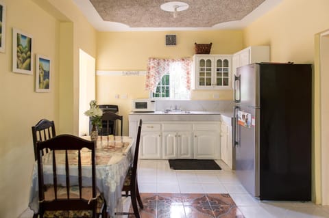Relax in Sunny Montego Bay, JA Vacation rental in St. James Parish
