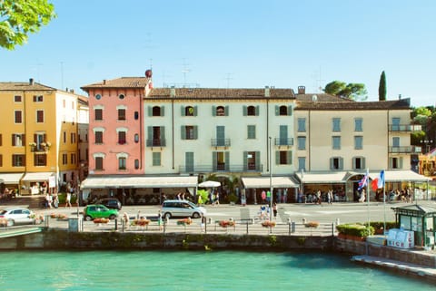 Casa Girardi Condominio in Peschiera del Garda