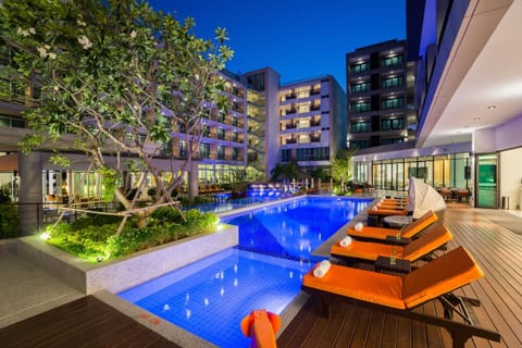 Hotel J Pattaya - SHA Extra Plus Hotel in Pattaya City