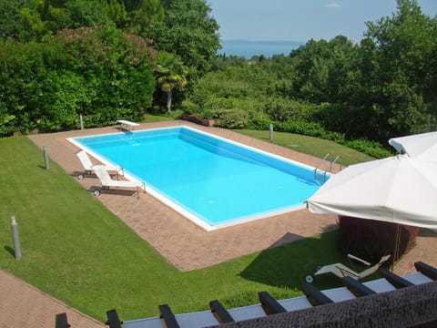Garden, Lake view, Swimming pool