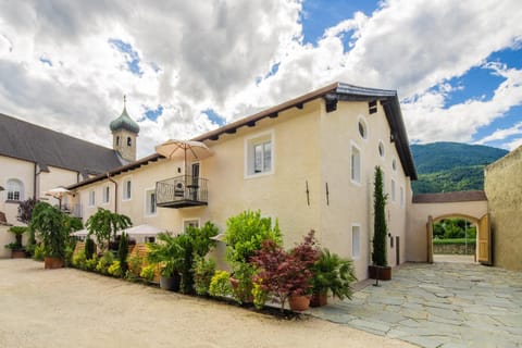 Residence Traube Appart-hôtel in Brixen