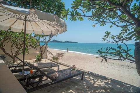 Seating area, Beach