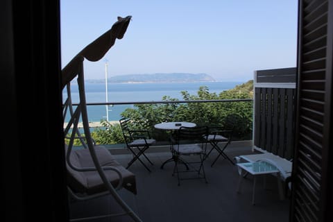 View (from property/room), Balcony/Terrace, Sea view, Location