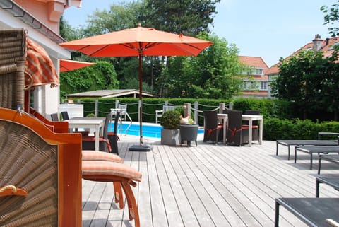 Patio, Children play ground, Balcony/Terrace, Swimming pool