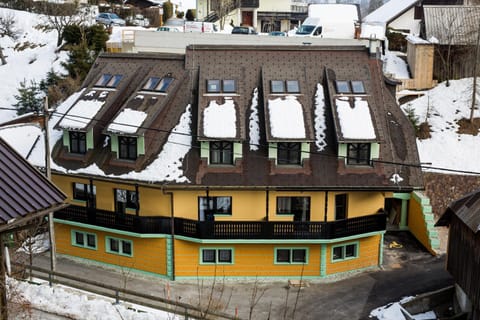 Property building, Day, Winter