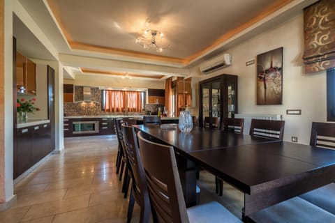 Property building, Dining area