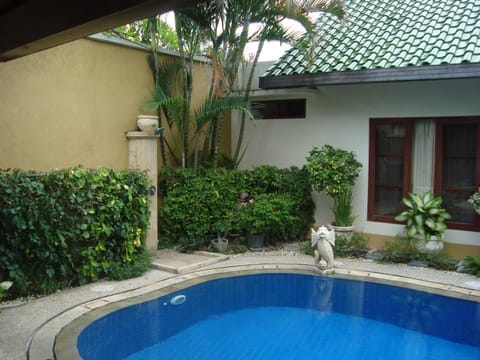Bali Emerald Villas Chalet in Denpasar