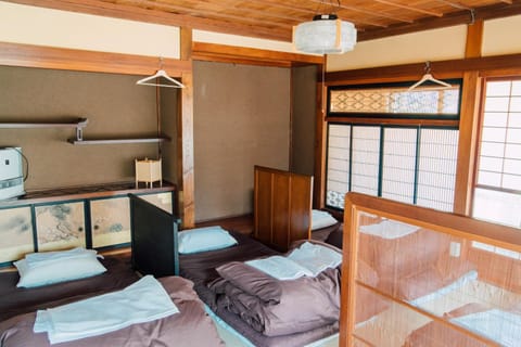 Koya Backpackers Alojamiento y desayuno in Karuizawa