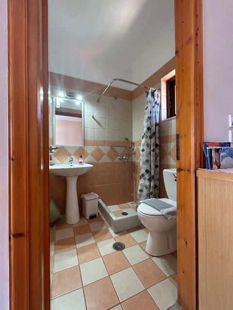 Dimitra Rooms Apartment in Lefkada