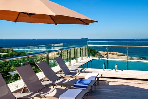 Landmark view, Sea view, Swimming pool