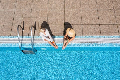 Pool view, Swimming pool