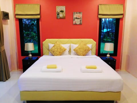 Phuket Sirinapha Resort Resort in Mai Khao