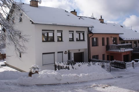 Property building, Winter