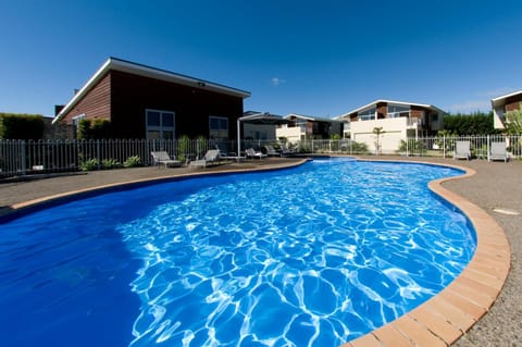 Day, Swimming pool, Swimming pool