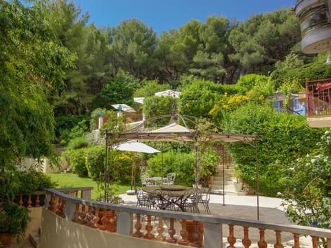 Villa Le Port d'attache Bed and Breakfast in Cannes