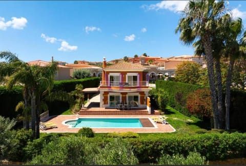 4 bed 4 bathroom villa Quinta da Boavista Villa in Lagos