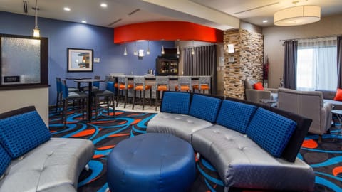 Lounge or bar, On site