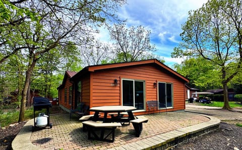 Island Club #108 House in South Bass Island