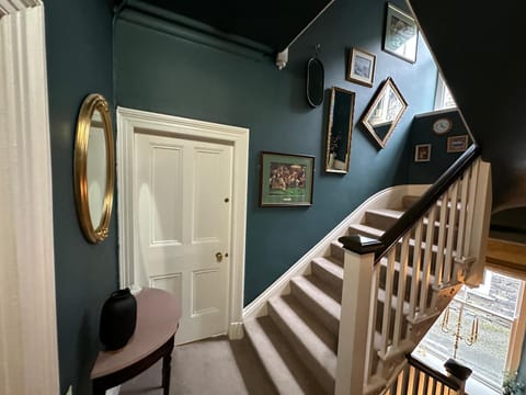1869 - Room Only Boutique Townhouse Bed and Breakfast in Lake Road