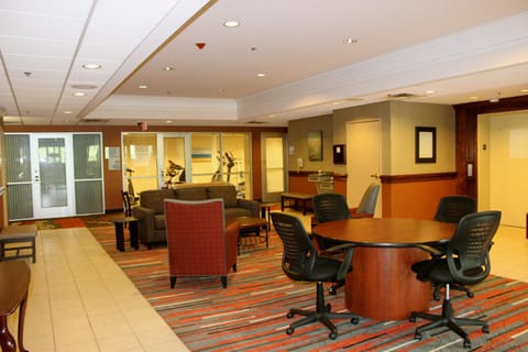 Holiday Inn Express Hotel & Suites Waterford, an IHG Hotel Hotel in Waterford Township