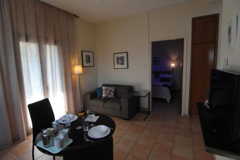 La C Mer Condo in Larnaca