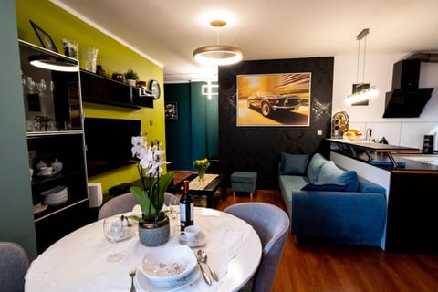 Torre Verona Apartment - 70m2, Terrace Apartment in Krakow