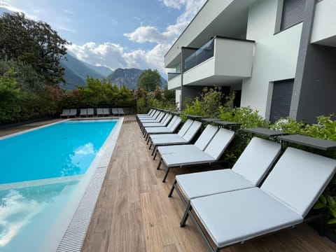 Riva Lake Lodge Apartment hotel in Riva del Garda