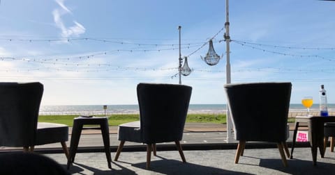 Lounge or bar, Sea view, Alcoholic drinks, Non alcoholic drinks