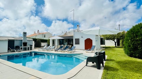 Spring, Garden, Pool view, Swimming pool, sunbed