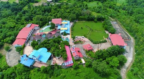 Property building, Bird's eye view, Garden