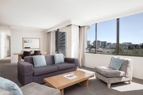BreakFree Capital Tower Apartments Apart-hotel in Canberra