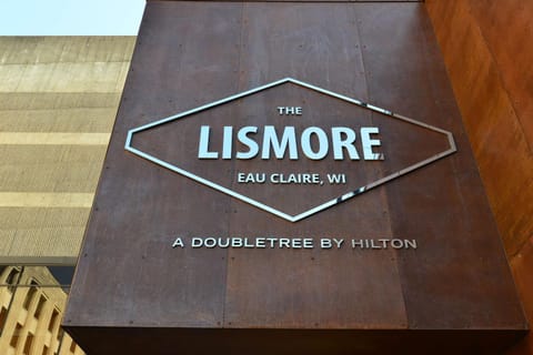 The Lismore Hotel Eau Claire - a DoubleTree by Hilton Hotel in Eau Claire