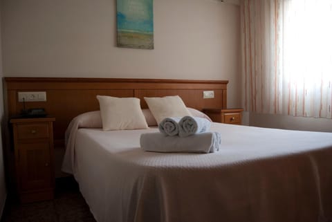 Hostal Maribel Bed and Breakfast in Almería