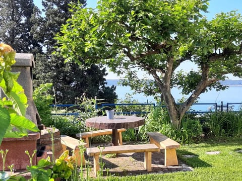 Patio, BBQ facilities, Garden