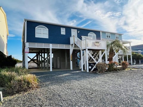 Sea Biscuit House in Holden Beach