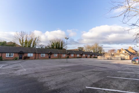 Property building, Parking