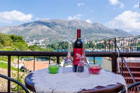 Apartments & Rooms Mihajica Bed and Breakfast in Cavtat