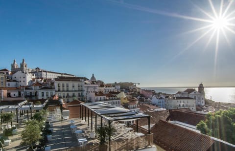 Casa do Castelo Condo in Lisbon