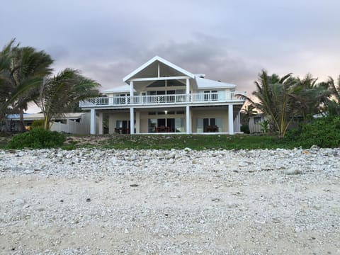 Seaside Beachfront Villas Rarotonga House in Cook Islands