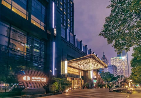 Property building, Facade/entrance, Neighbourhood