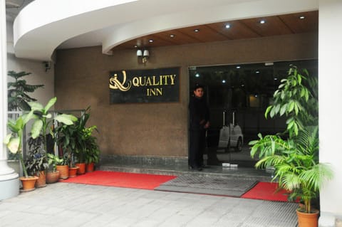 Quality Inn Dhaka Hotel in Dhaka