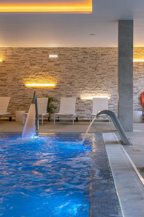 Spa and wellness centre/facilities, Swimming pool