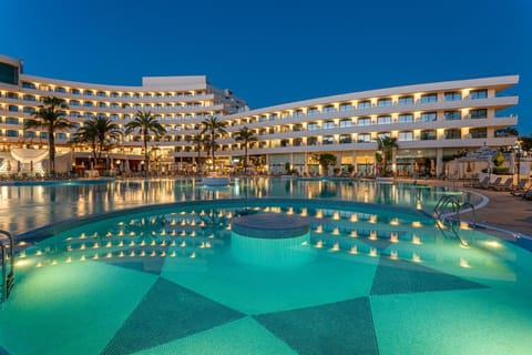 Property building, Pool view, Swimming pool