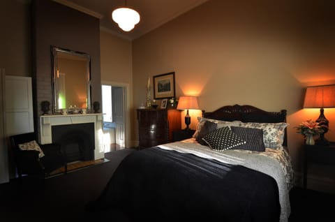 Clement House Bed and Breakfast in Benalla
