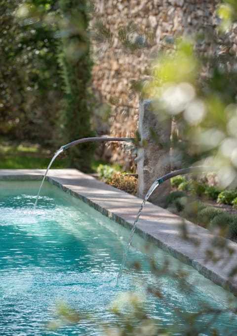 Les Maisons de l'Hôtel Particulier Hotel in Arles