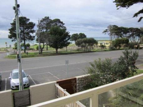 Balcony/Terrace, Street view