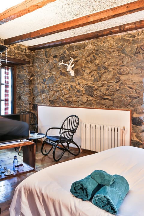 Hostal Cisco de Sans Bed and Breakfast in Andorra la Vella