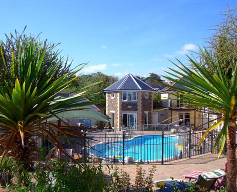 Pool view, Swimming pool