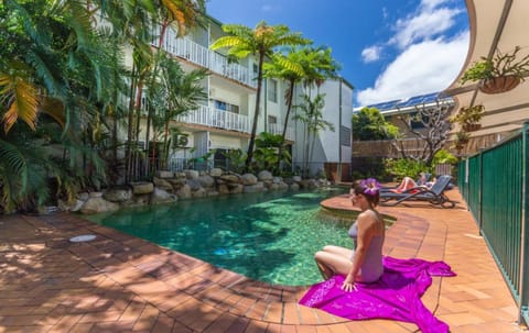 Coral Tree Inn Hotel in Cairns